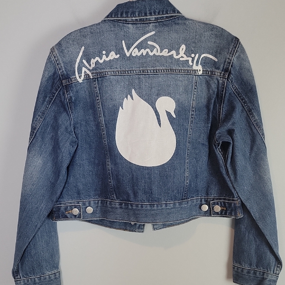 Gloria Vanderbilt Jean Jacket Big Swan Size Small